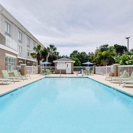 Holiday Inn Express Hotel & Suites Dublin By Ihg מראה חיצוני תמונה