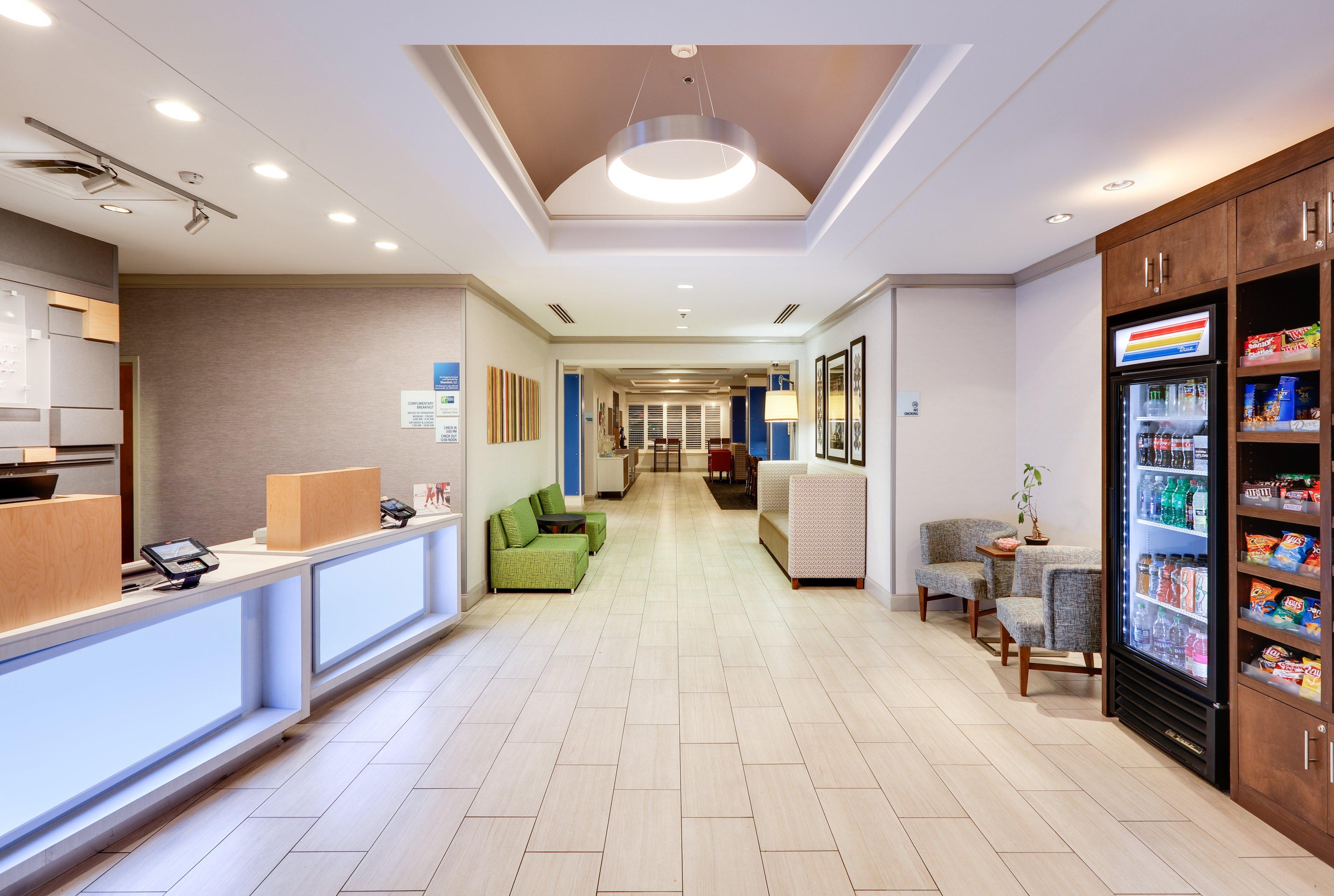 Holiday Inn Express Hotel & Suites Dublin By Ihg מראה חיצוני תמונה