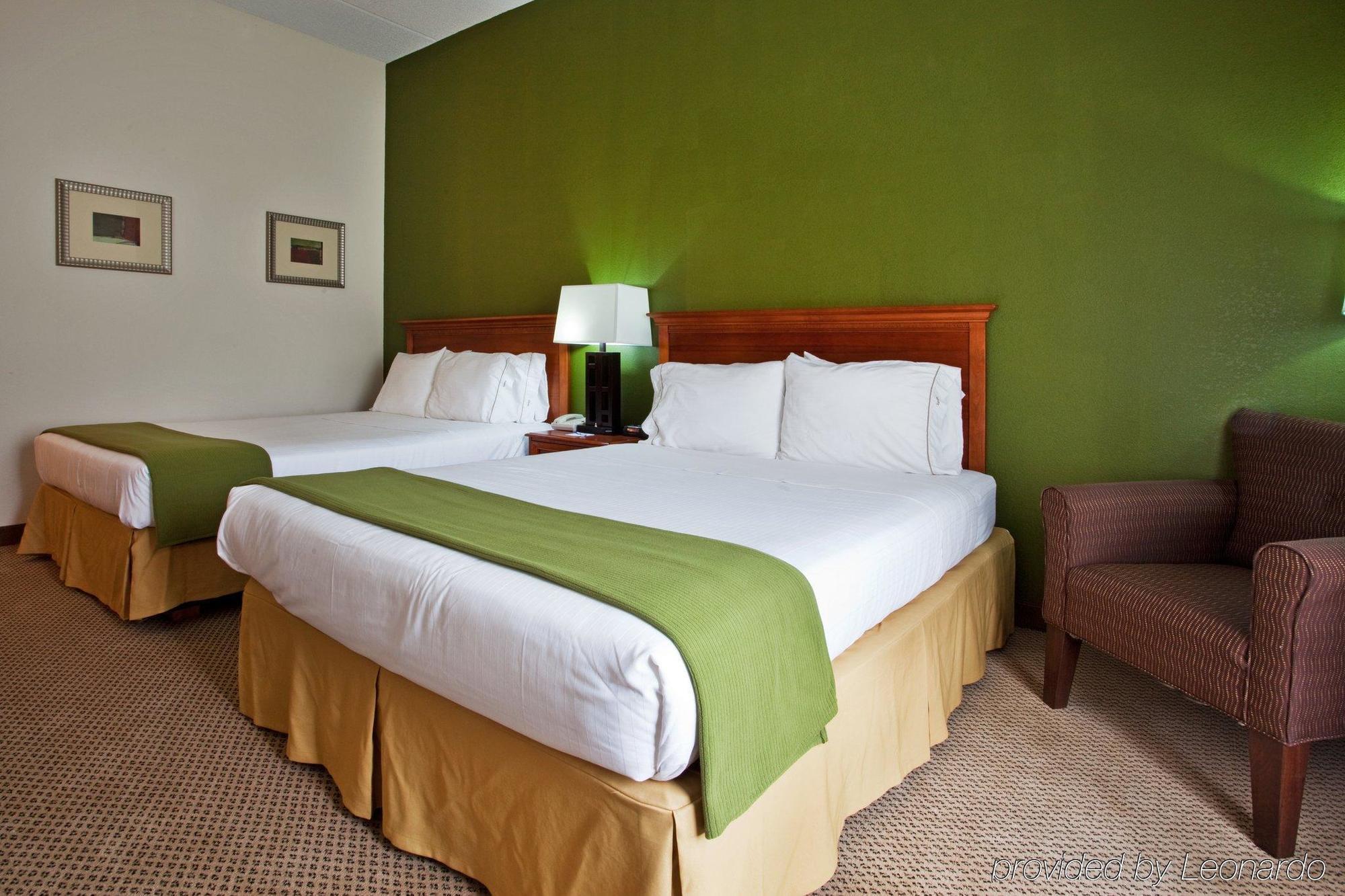 Holiday Inn Express Hotel & Suites Dublin By Ihg חדר תמונה